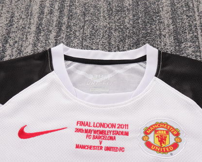 Manchester United 2011-12 Away Kids Kit - Retro