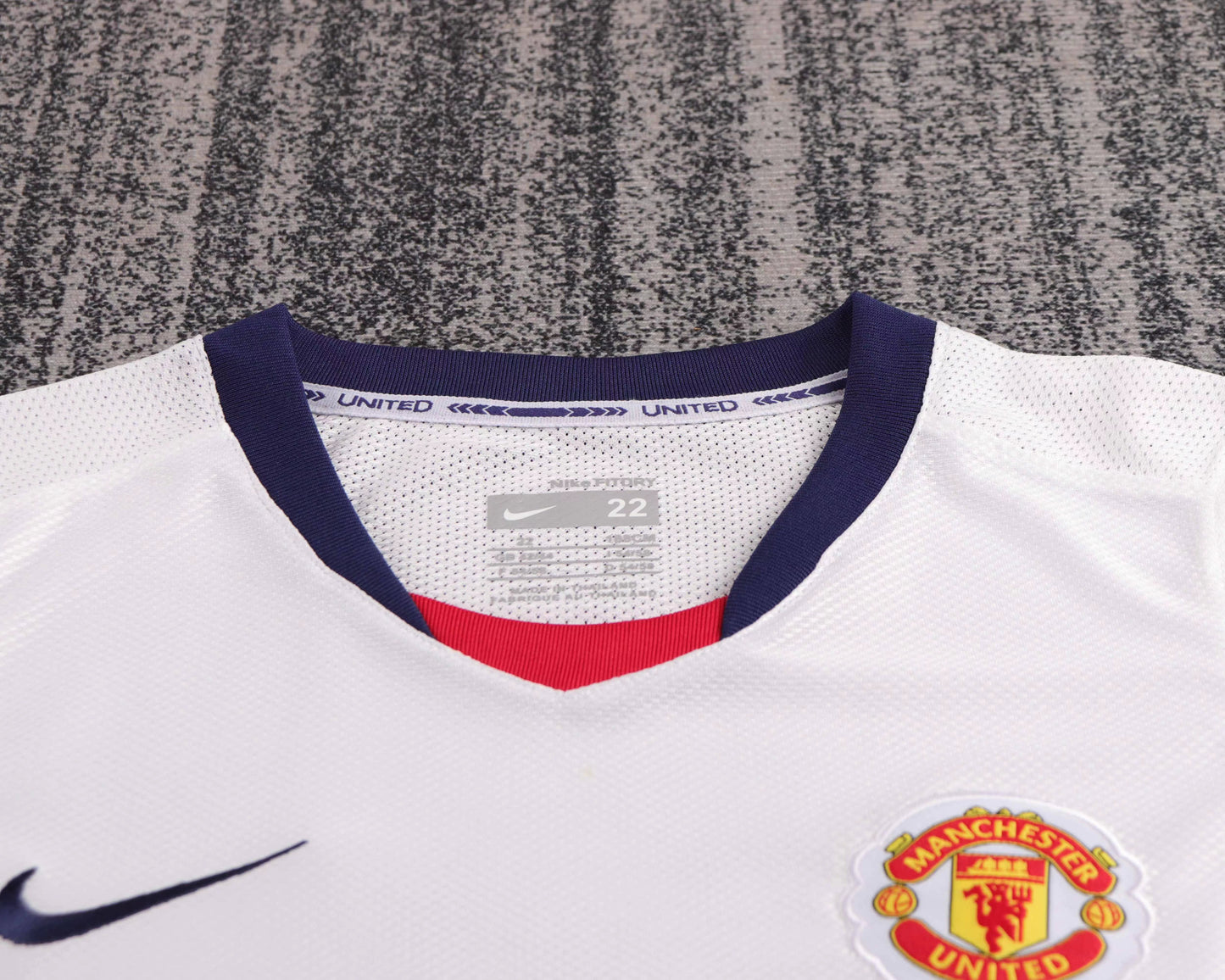 Manchester United 2008-09 Away Kids Kit - Retro