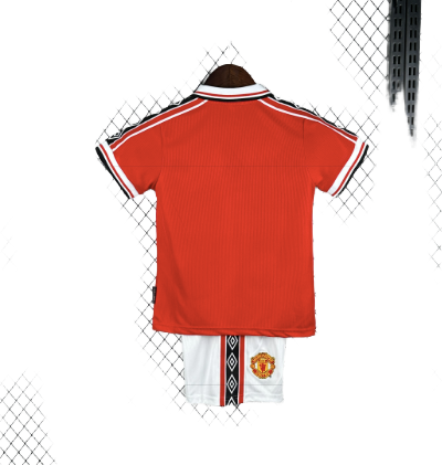 Manchester United 1998-99 Home Kids Kit - Retro