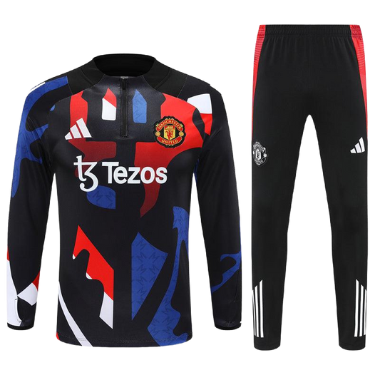 2024/25 Manchester United Prematch Black Adults Tracksuit - 1/2 Zip