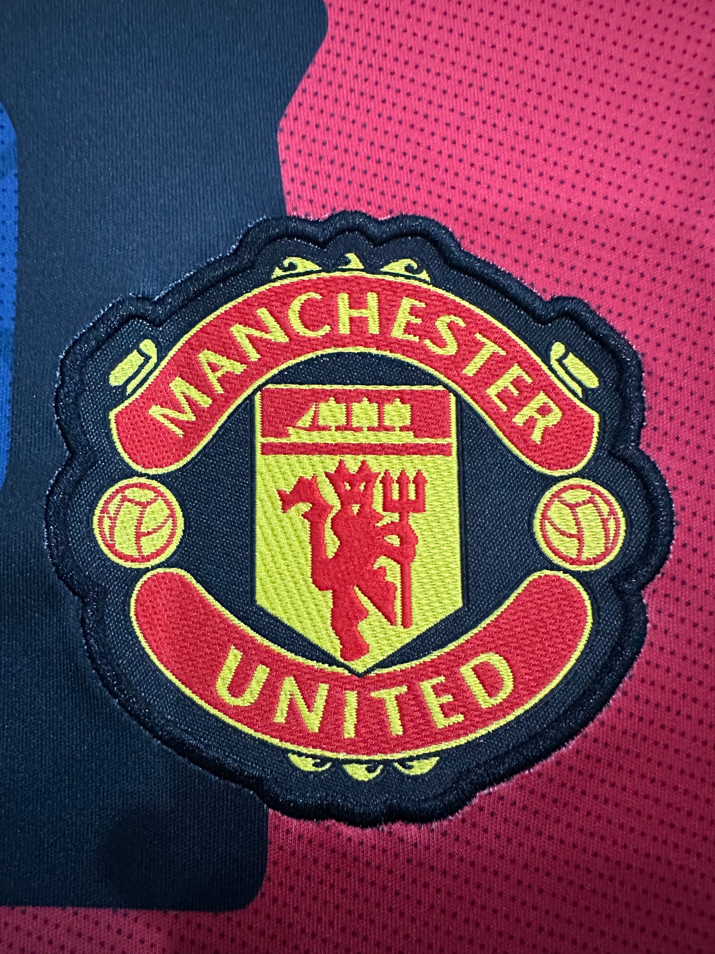 2024/25 Manchester United Prematch Black Jersey - Fan Version