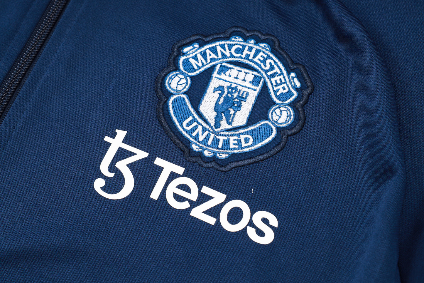 2024/25 Manchester United Presentation Blue Adults Tracksuit