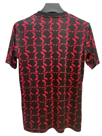 2024/25 Manchester United Prematch Black/Red Jersey - Fan Version