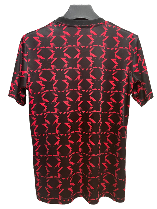 2024/25 Manchester United Prematch Black/Red Jersey - Fan Version