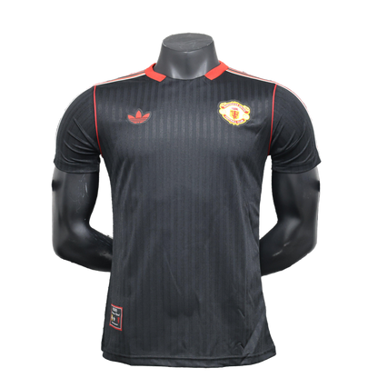 *NEW * 2025 Manchester United Terrace Icons Black Jersey - Player Version