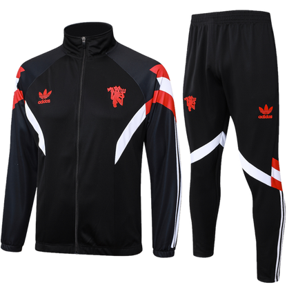 *NEW* 2024/25 Manchester United Originals Black Kids Tracksuit